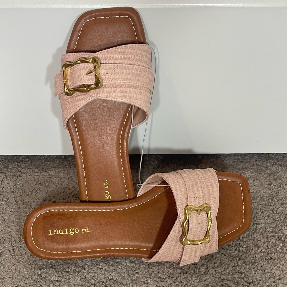 Indigo Pink Sandals with Ankle Straps and Minimalist Design